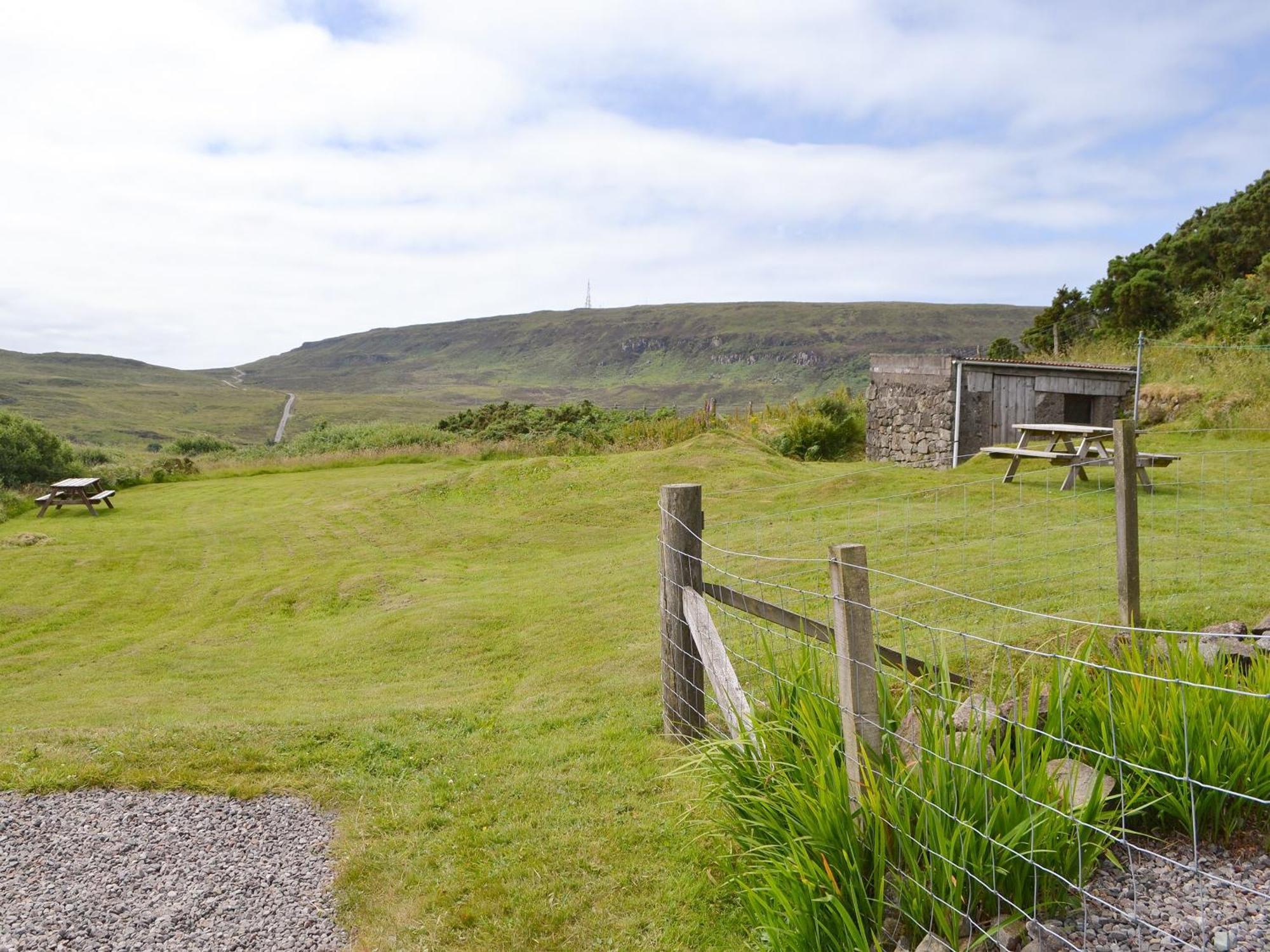 Cuillin View Villa Husabost Bagian luar foto